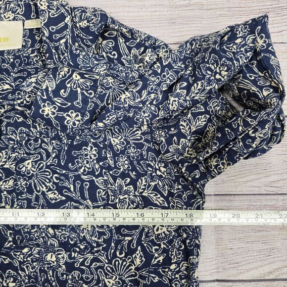 Maeve Button Down Blue Long Sleeve Shirt Blouse Floral Pattern Women’s Size 6 - Picture 7 of 8